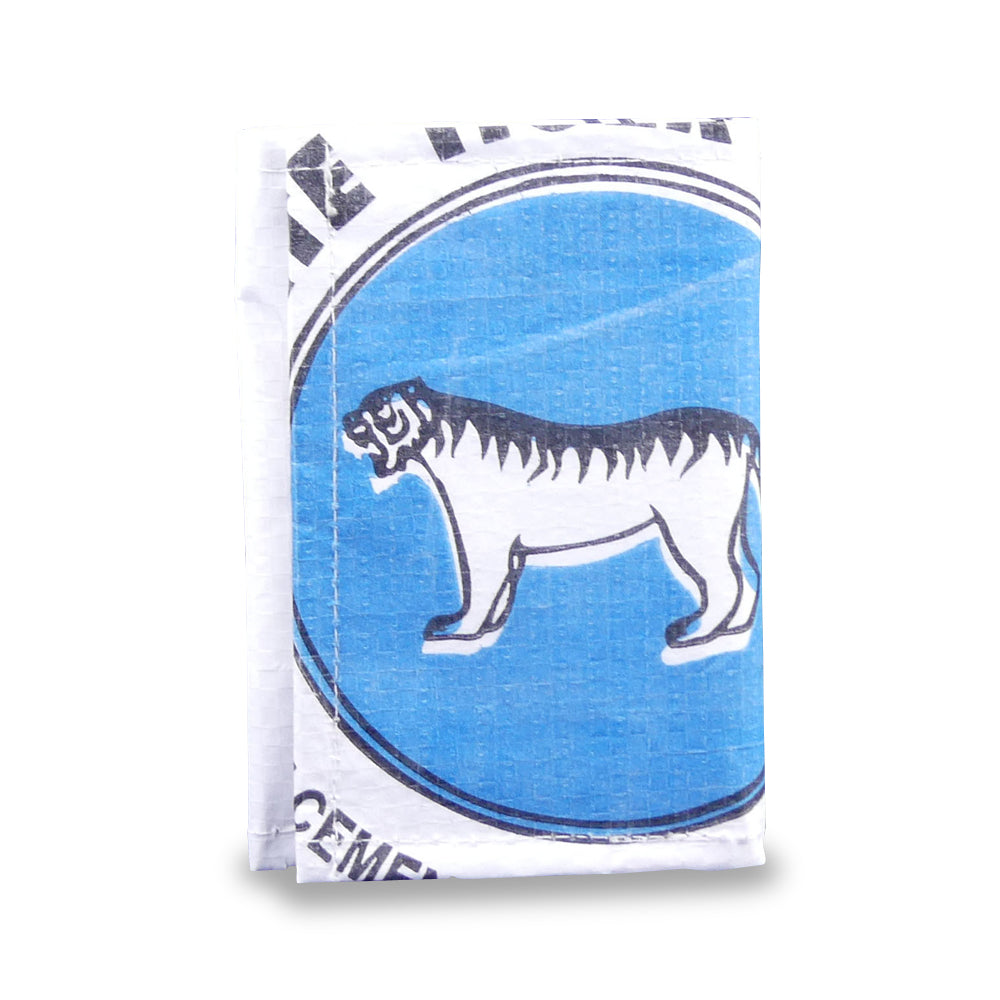 Upcycling Brieftasche Vanna zweifach faltbar aus Zementsack