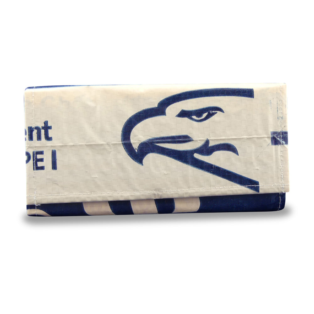 Upcycling Portemonnaie Chenda einfach gefaltet aus Zementsack