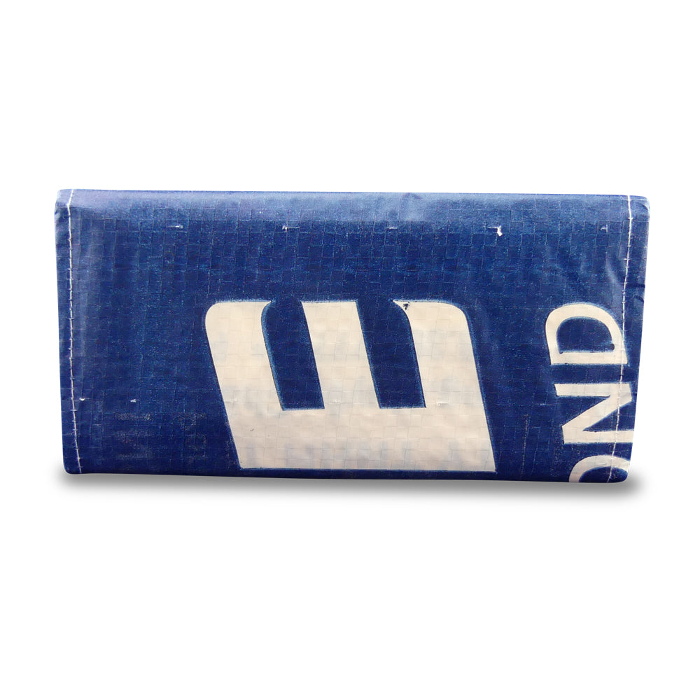 Upcycling Portemonnaie Chenda einfach gefaltet aus Zementsack