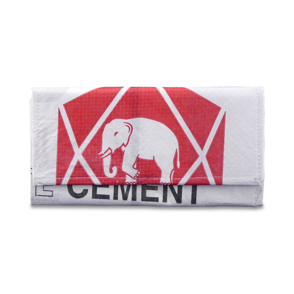 Upcycling Portemonnaie Chenda einfach gefaltet aus Zementsack