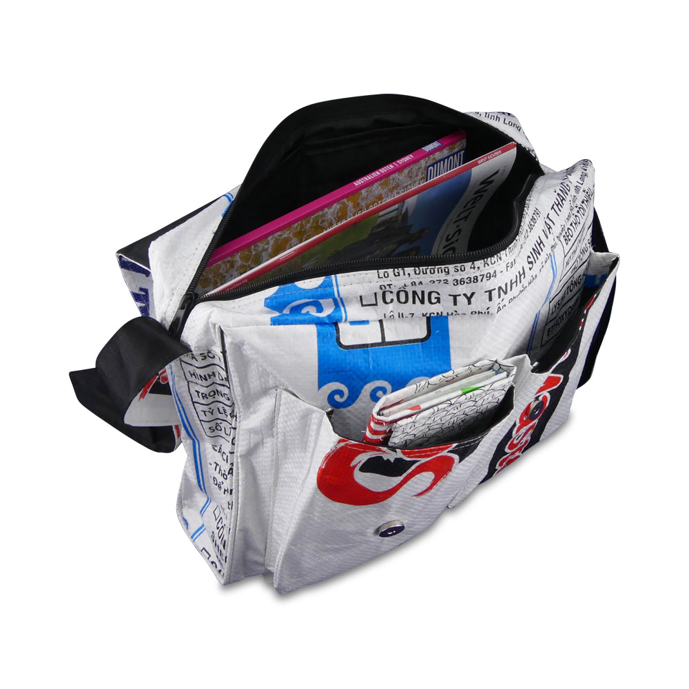 Upcycling Messenger Bag Maly Large aus Zementsack