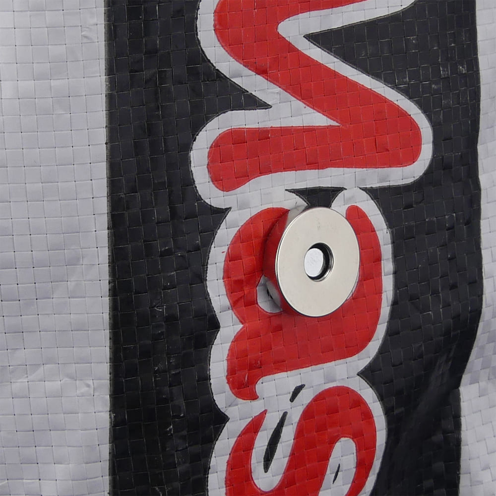 Upcycling Messenger Bag Maly Large aus Zementsack