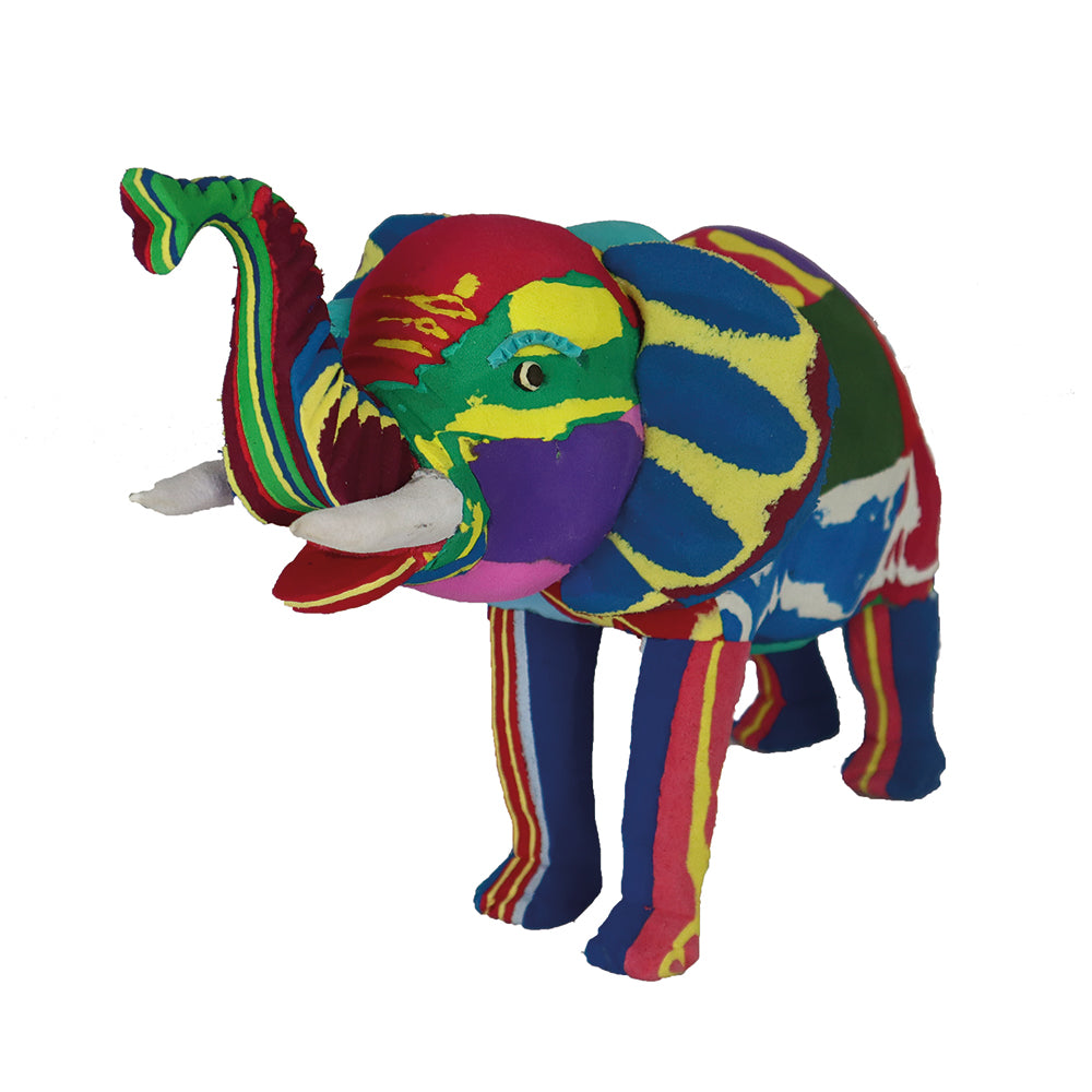 Upcycling Tierfigur Elefant aus Flip-Flops